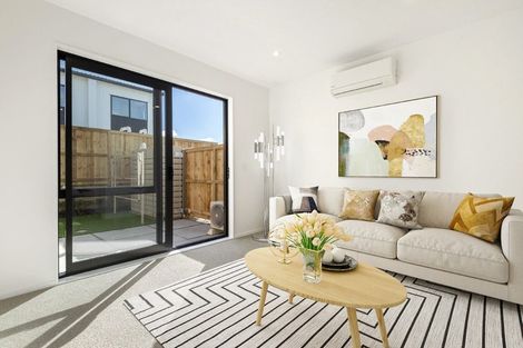 Photo of property in 43 Nga Pona Toru Road, Flat Bush, Auckland, 2019