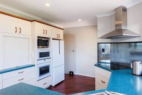 Photo of property in 125 Benmore Avenue, Cloverlea, Palmerston North, 4412