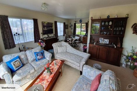 Photo of property in 37 Oriwa Crescent, Otaki, 5512
