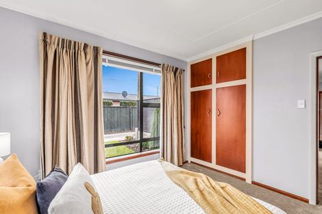 Photo of property in 37 Colwyn Street, Bryndwr, Christchurch, 8053