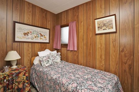 Photo of property in 191 Princes Street, Strathern, Invercargill, 9812