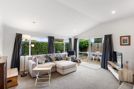 Photo of property in 21 Zealandia Road, Manly, Whangaparaoa, 0930