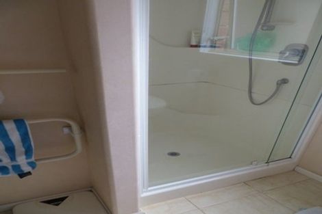 Photo of property in 12 Belcoo Crescent, East Tamaki, Auckland, 2013