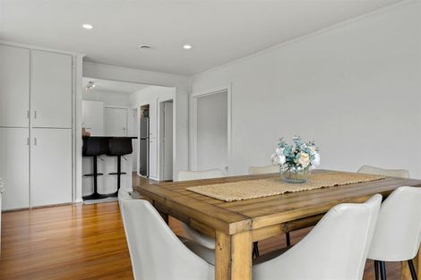 Photo of property in 8 Westburn Terrace, Burnside, Christchurch, 8041