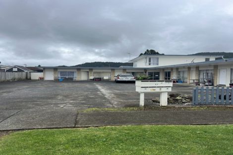 Photo of property in 17 Wolfe Street, Regent, Whangarei, 0112
