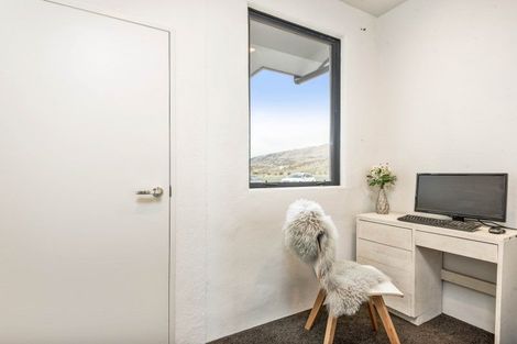 Photo of property in 127 Pukerangi Drive, Queensberry, Cromwell, 9383