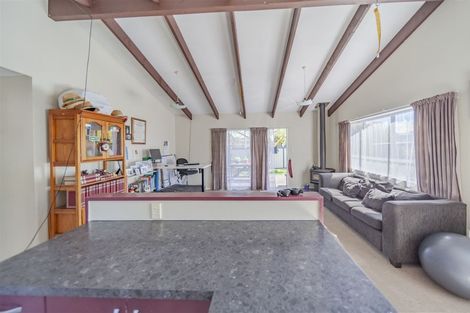 Photo of property in 48a Clarence Cox Crescent, Pirimai, Napier, 4112