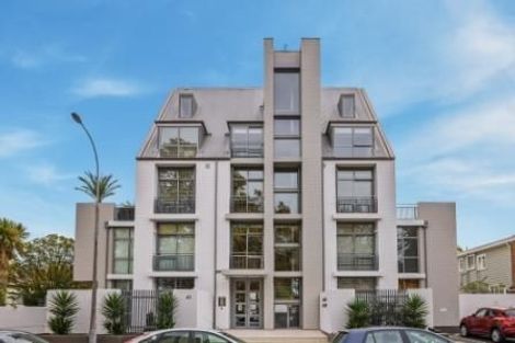 Photo of property in 8/41 Cambridge Terrace, Christchurch Central, Christchurch, 8013