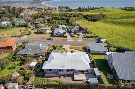 Photo of property in 16 Ngaparaoa Drive, Maketu, Te Puke, 3189