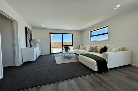 Photo of property in 9 Piwakawaka Place, Leeston, 7632