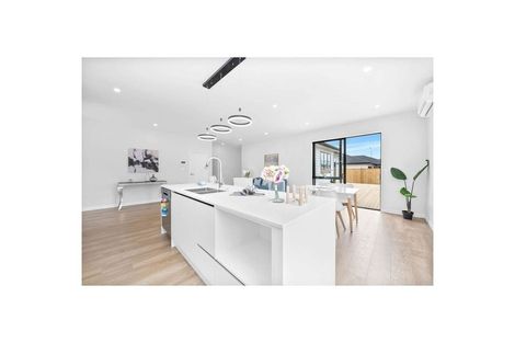 Photo of property in 32 Perkins Street, Papakura, 2110