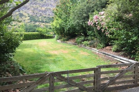 Photo of property in 11 Mcchesney Road, Arthurs Point, Queenstown, 9371