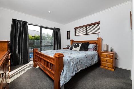 Photo of property in 130 Puhirake Crescent, Pyes Pa, Tauranga, 3112