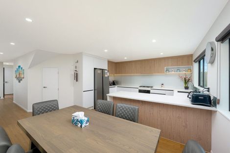 Photo of property in 22a Rathgar Road, Henderson, Auckland, 0610