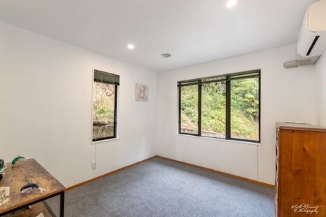 Photo of property in 12c Chatsworth Road, Silverstream, Upper Hutt, 5019