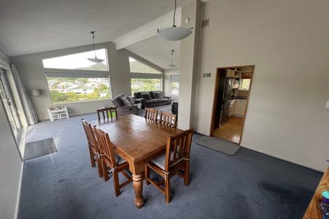 Photo of property in 12 Buxton Avenue, Karori, Wellington, 6012