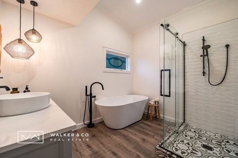 Photo of property in 15 Avian Crescent, Blue Mountains, Upper Hutt, 5371