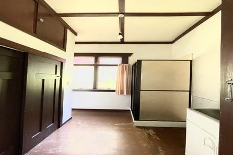 Photo of property in 305-311 Glengarry Road, Glen Eden, Auckland, 0602