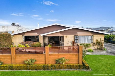 Photo of property in 60 Kitchener Street, Gore, 9710