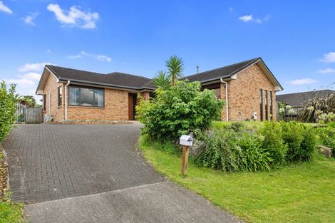 Photo of property in 7 Bullmore Place, Pukehangi, Rotorua, 3015