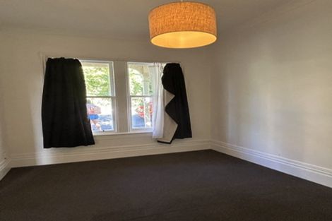 Photo of property in 70 Fairlie Terrace, Kelburn, Wellington, 6021