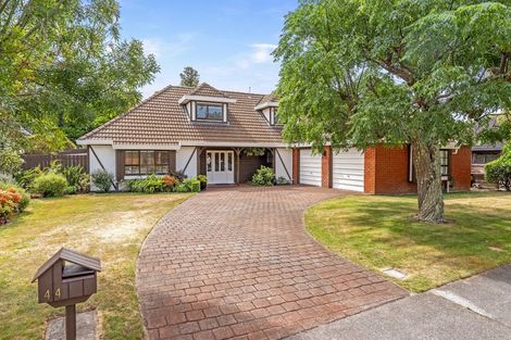 Photo of property in 44 Awanui Drive, Waikanae, 5036