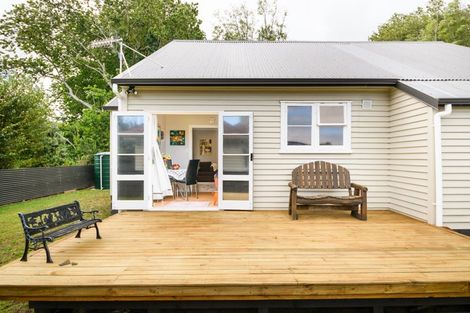 Photo of property in 71d Avenue Road, Foxton, 4814