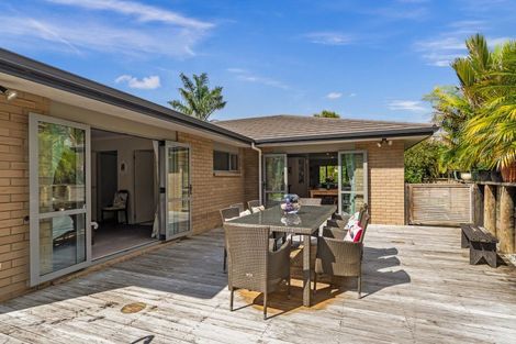 Photo of property in 15 Kokako Place, Horahora, Whangarei, 0110