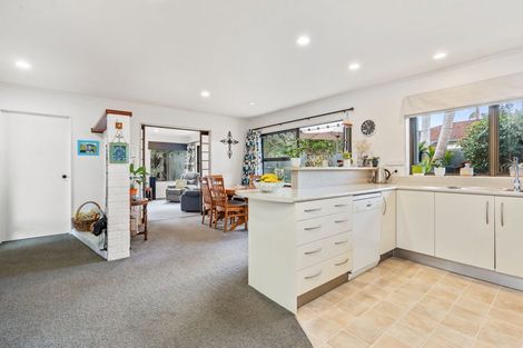 Photo of property in 10 Cobham Court, Kerikeri, 0230