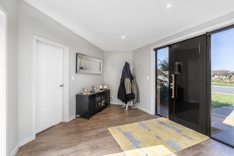 Photo of property in 8 Talboys Drive, Winton, 9720