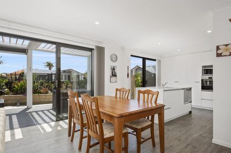 Photo of property in 6 Huanui Close, Papamoa Beach, Papamoa, 3118