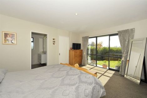 Photo of property in 3 Blaenavon Place, Halswell, Christchurch, 8025