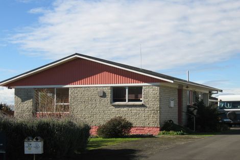 Photo of property in 8b Dovedale Place, Dinsdale, Hamilton, 3204