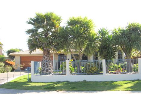 Photo of property in 18 Sanctuary Key, Papamoa Beach, Papamoa, 3118