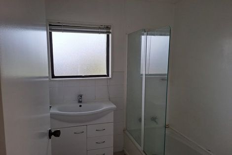 Photo of property in 1/1 Don Street, Papakura, 2110