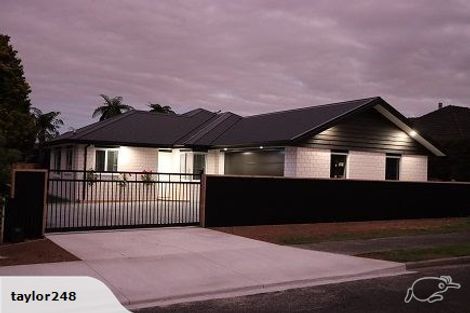 Photo of property in 19a Maire Street, Inglewood, 4330