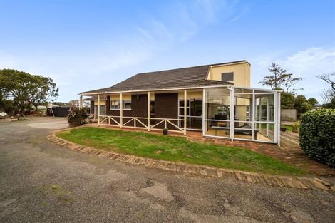 Photo of property in 282 Austin Road, Normanby, Hawera, 4673