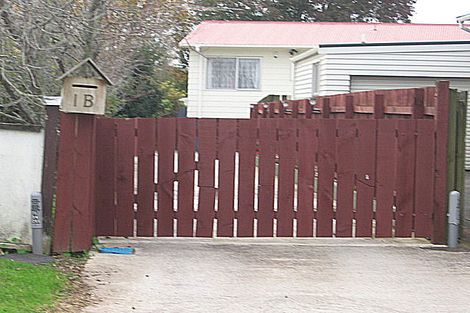 Photo of property in 1a Barrie Avenue, Papatoetoe, Auckland, 2025