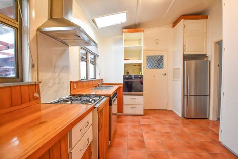 Photo of property in 243 High Street North, Carterton, 5713