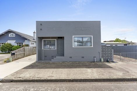 Photo of property in 645 Ferguson Street, Terrace End, Palmerston North, 4410