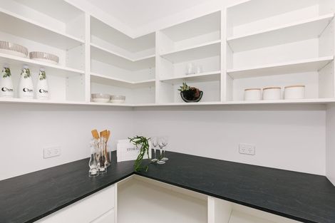 Photo of property in 42 Freedom Drive, Kelvin Grove, Palmerston North, 4414