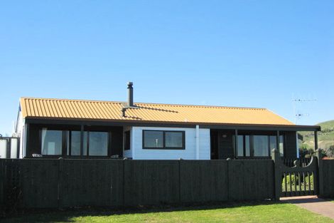 Photo of property in 37 Hikanui Drive, Havelock North, 4130