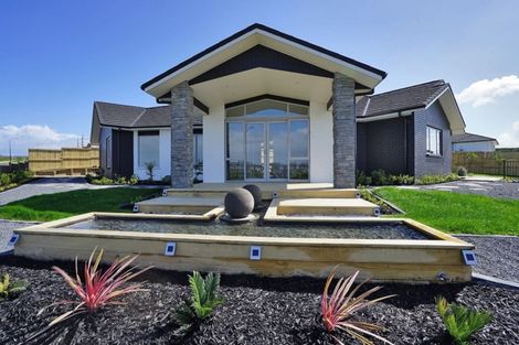 Photo of property in 1 Paiaka Place, Rototuna North, Hamilton, 3210