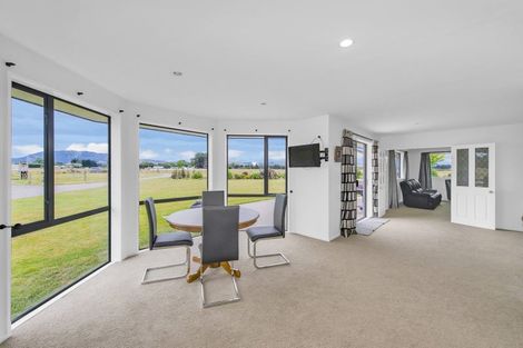 Photo of property in 2/340 Douglas Road, Amberley, 7482