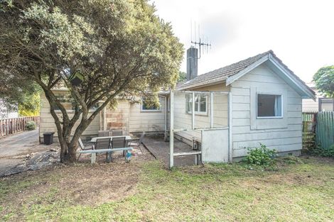 Photo of property in 51 Swiss Avenue, Gonville, Whanganui, 4501