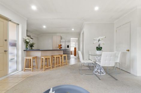 Photo of property in 11 Mcburney Place, Mangere East, Auckland, 2024