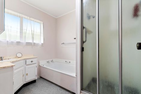 Photo of property in 1/12 Duke Street, Papakura, 2110