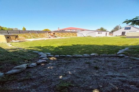 Photo of property in 15 Helena Street, Lumsden, 9730