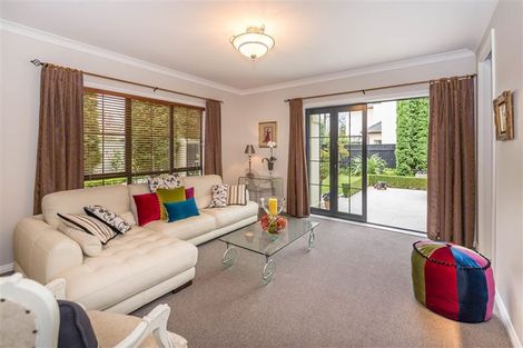 Photo of property in 95a Fendalton Road, Fendalton, Christchurch, 8014
