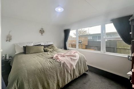 Photo of property in 15 Langley Avenue, Milson, Palmerston North, 4414